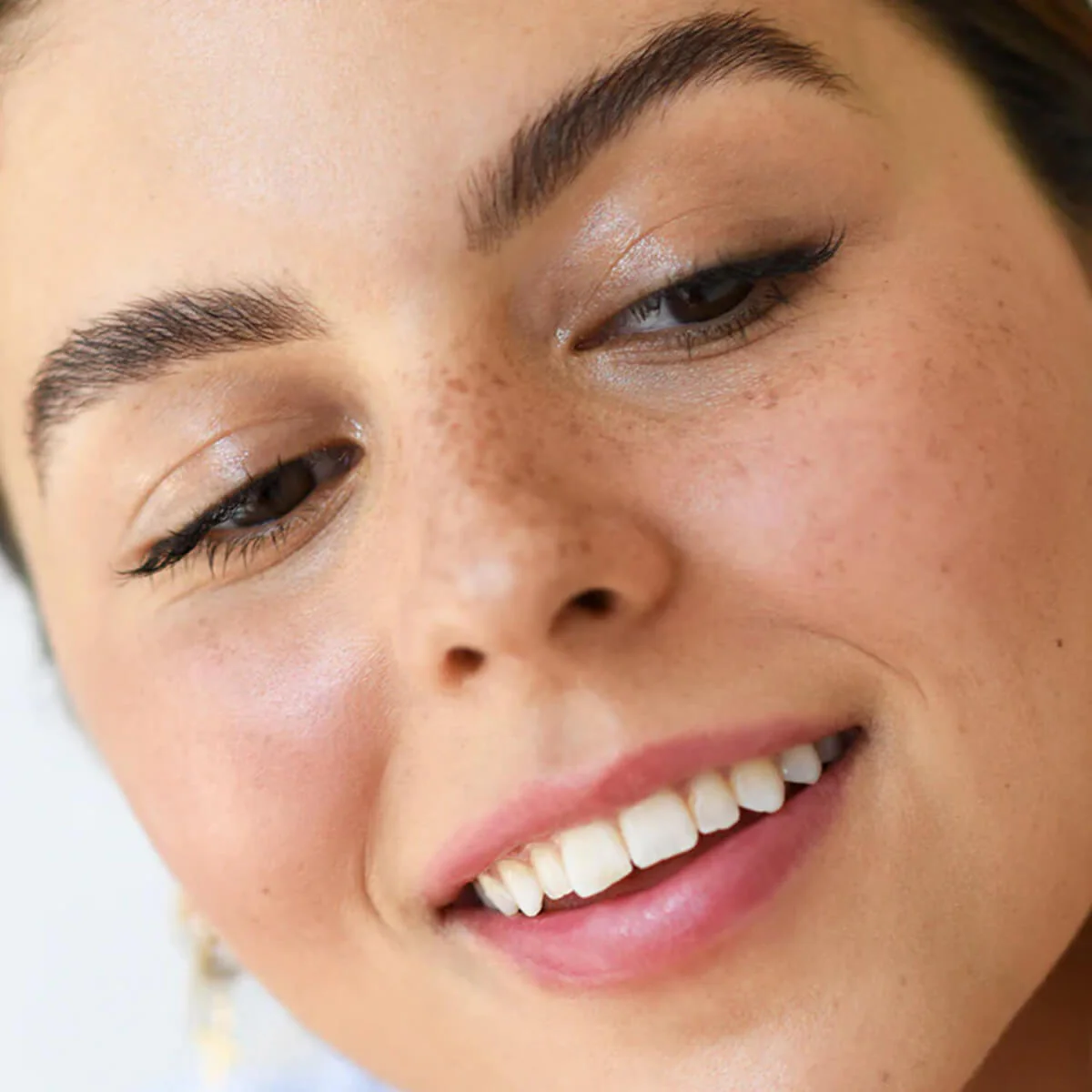 Argan Brow Hero - Image 4