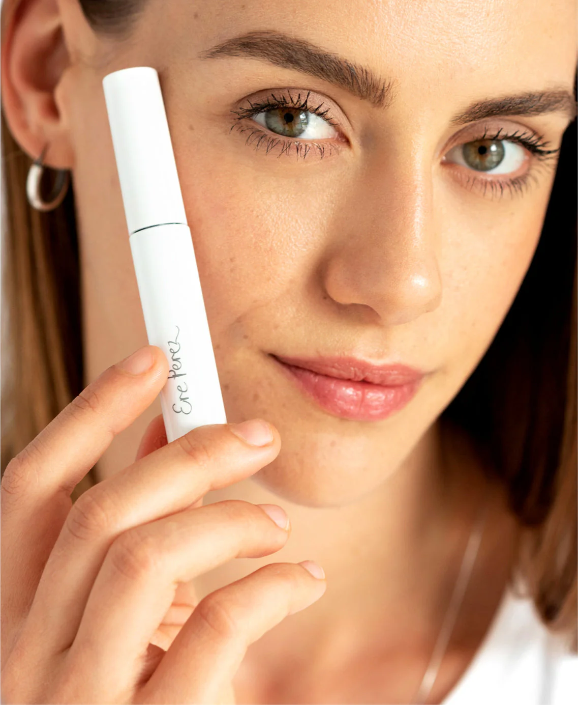 Avocado Volumising Waterproof Mascara - Image 10