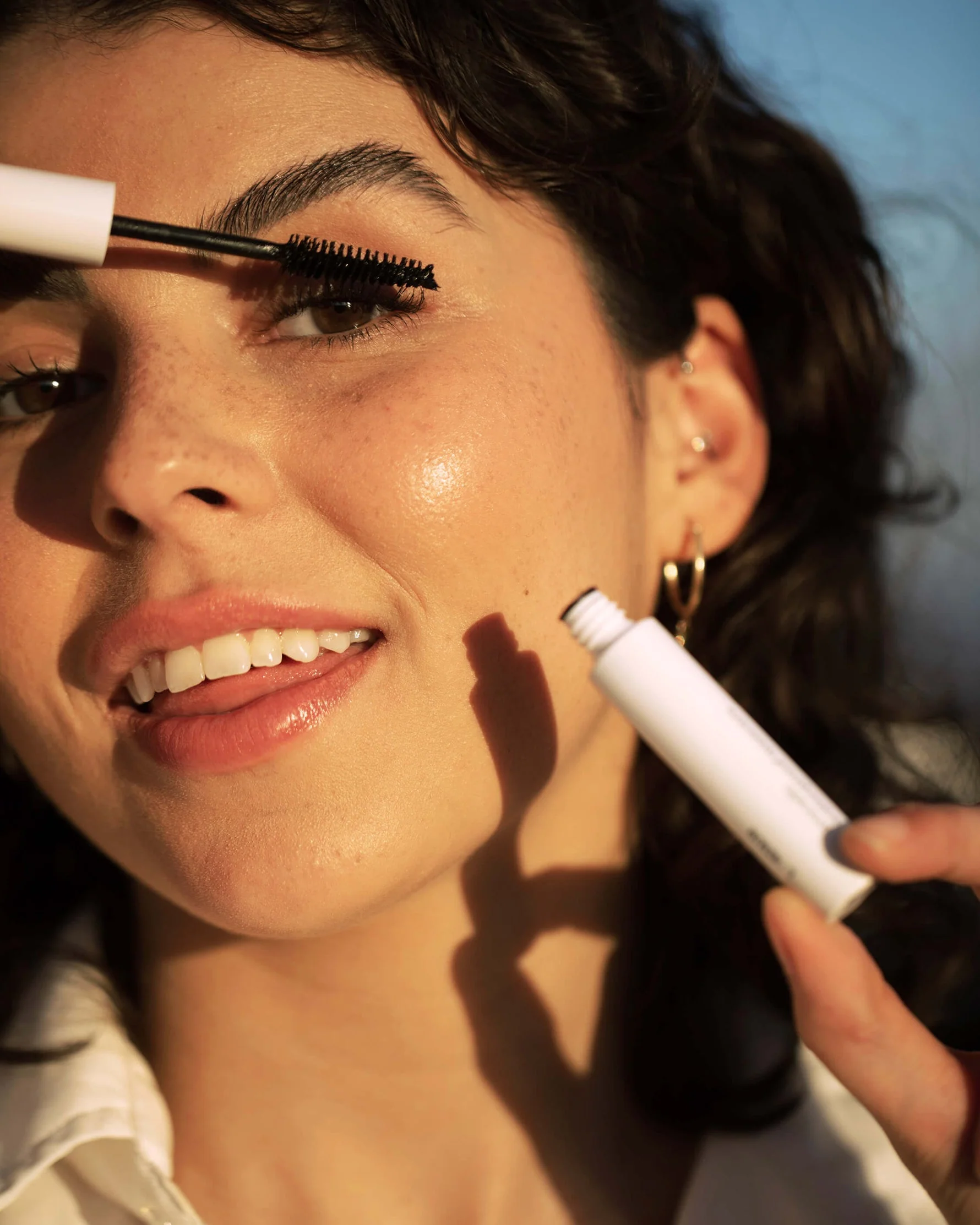 Avocado Volumising Waterproof Mascara - Image 7