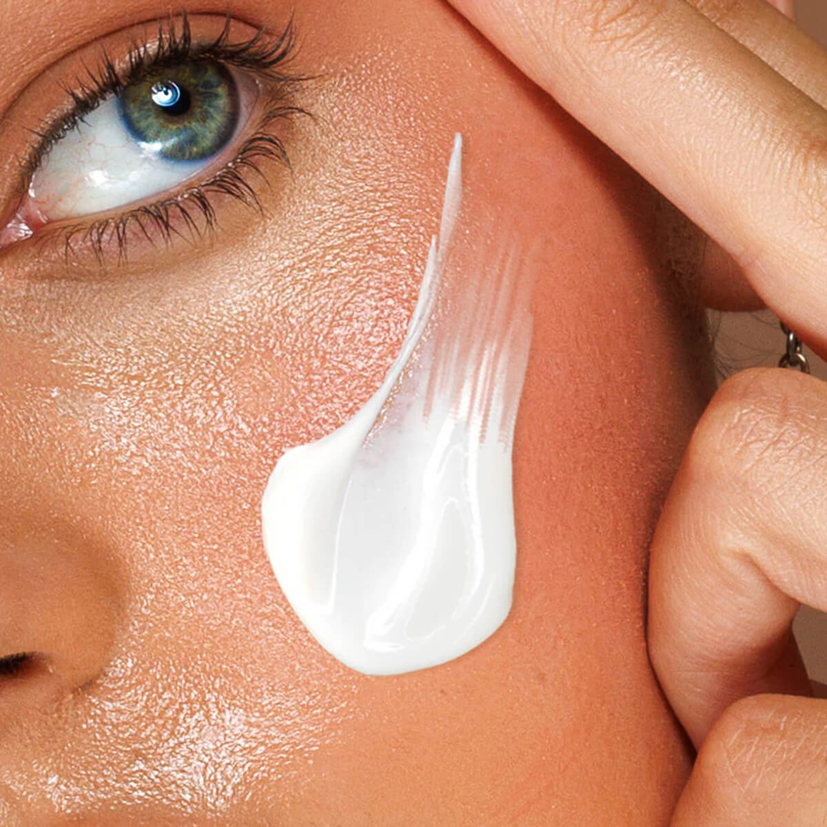SPF50 Natural Physical Sunscreen - Image 3
