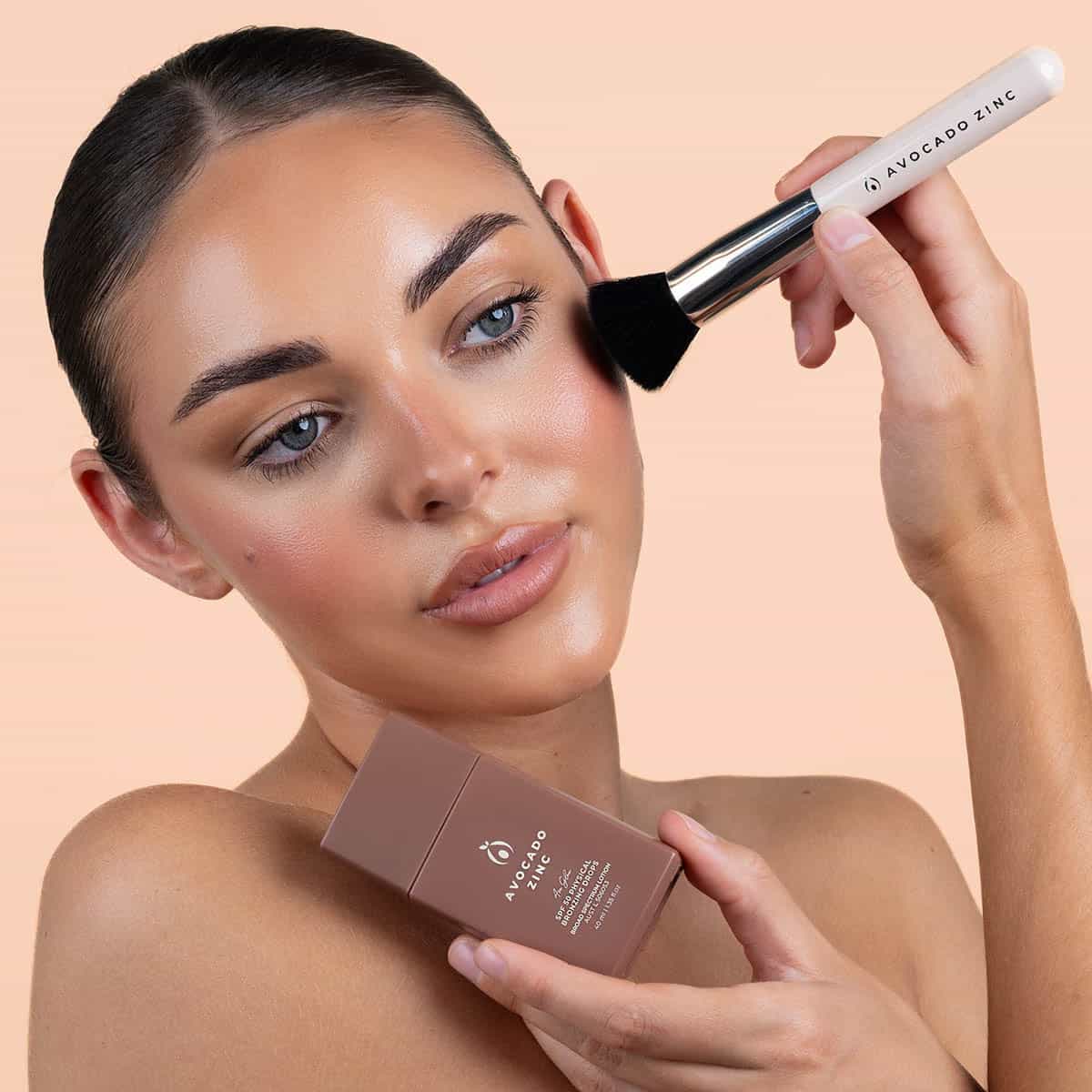 SPF50 Physical Bronzing Drops - Image 4