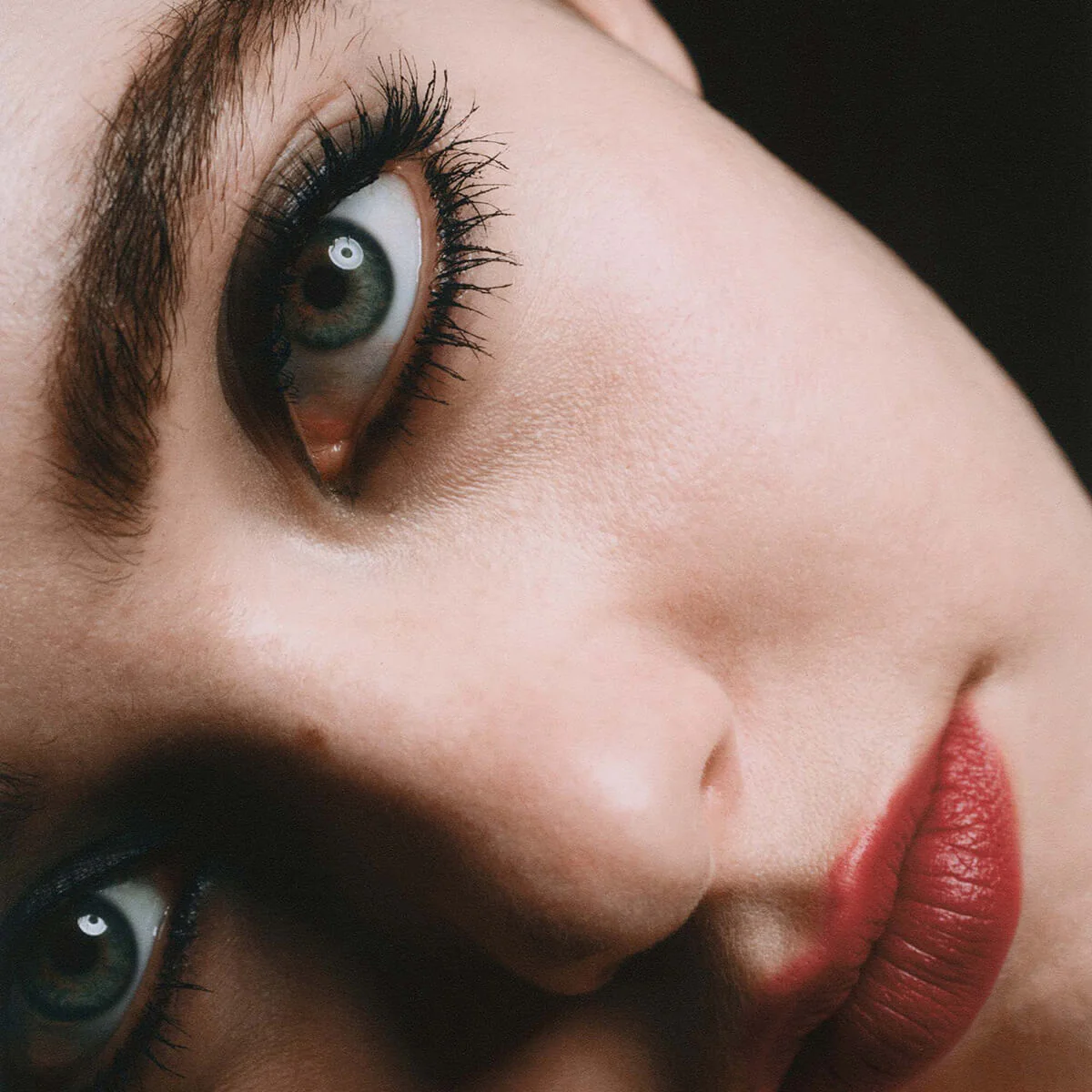 Come Closer Infinite Lash Mascara - Image 4