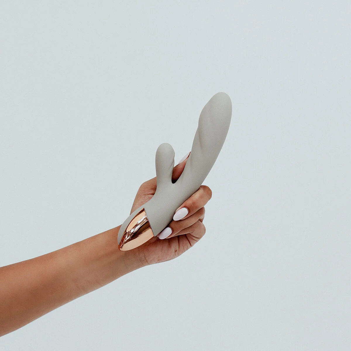 Essence Rabbit Vibrator - Image 5