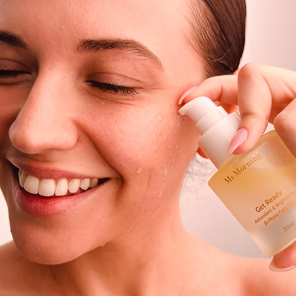 Get Ready Antioxidant & Brightening Bi-Phase Face Oil - Image 3
