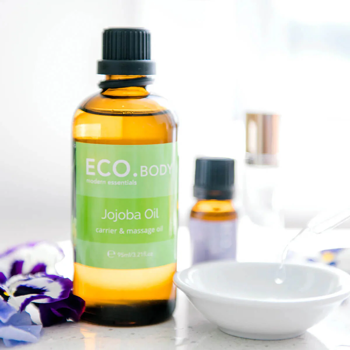 Jojoba Carrier Oil - Image 3