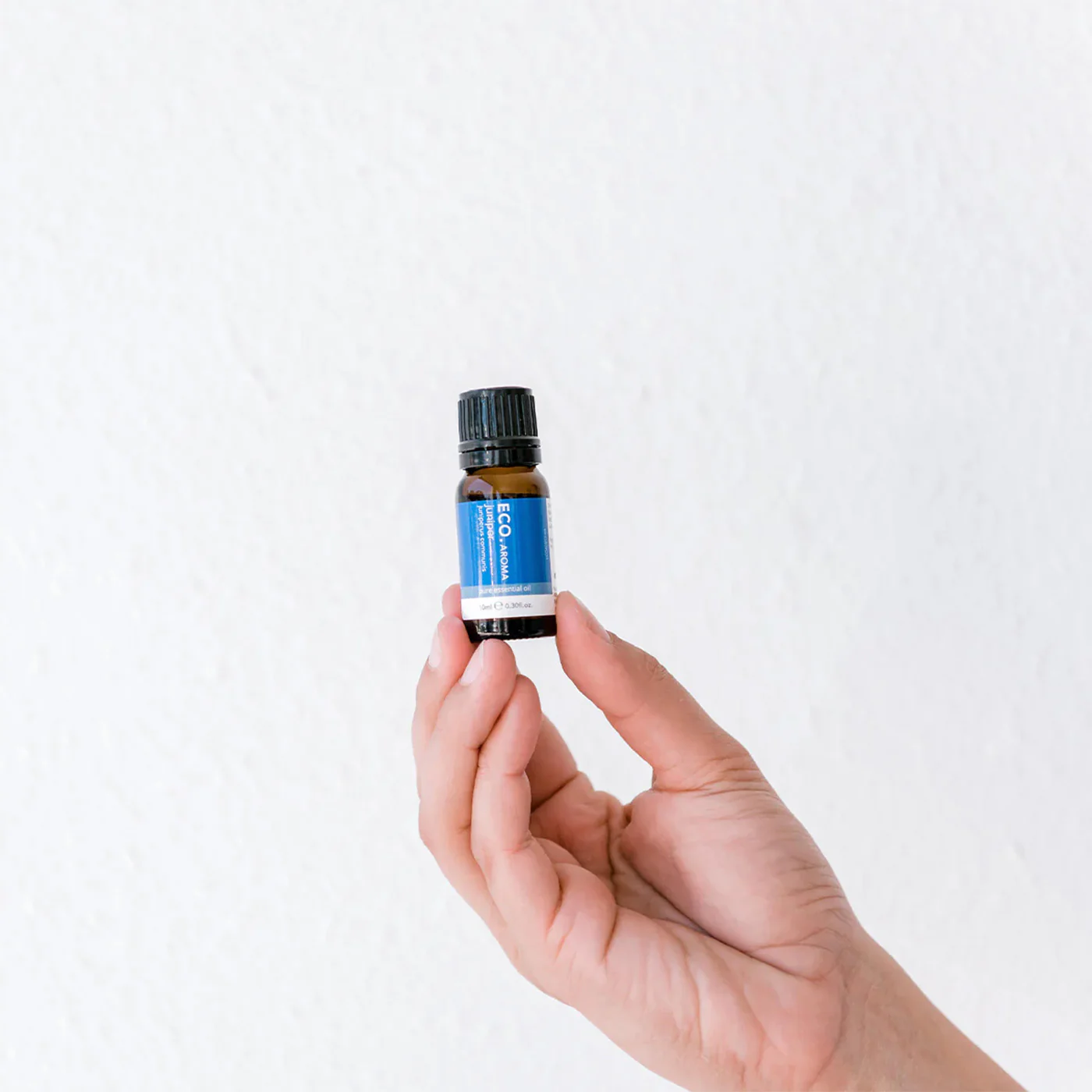 Juniper Pure Essential Oil - Image 3