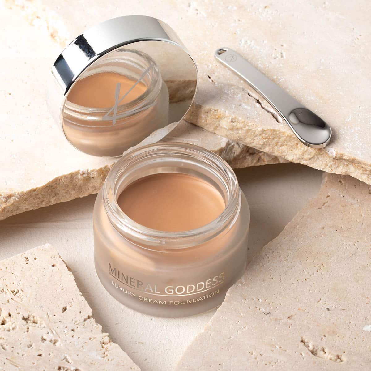 Mineral Goddess Luxury Cream Foundation - Image 4