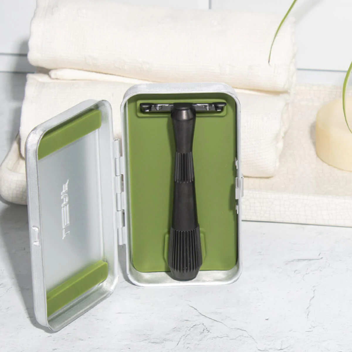 Single Edge Travel Case - Image 4