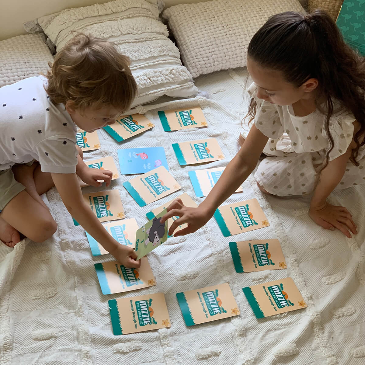 Mizzie Memory Match 4-in-1 Flash Card Game Set - Image 5