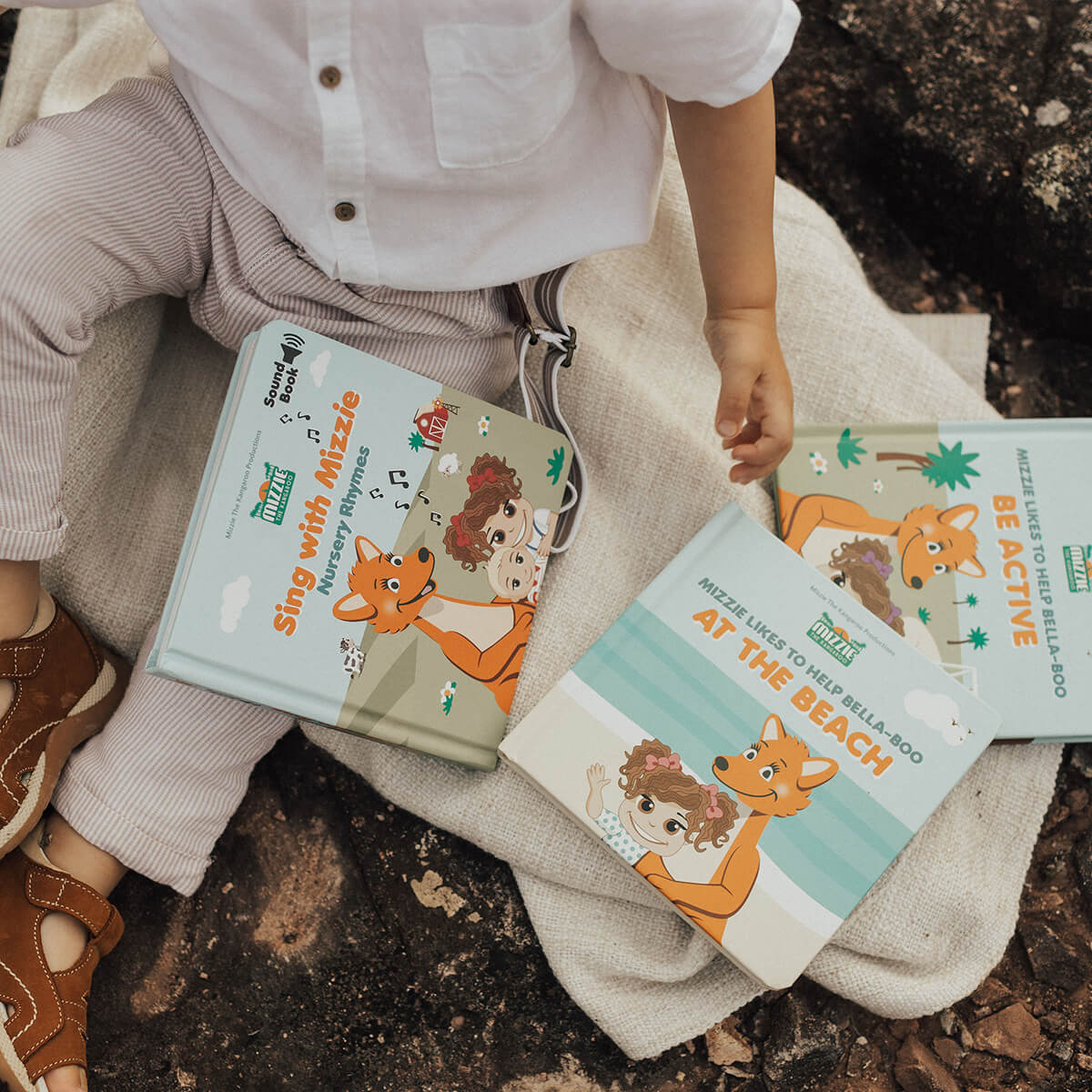 'Sing With Mizzie - Nursery Rhymes' Sound Baby Book - Image 2