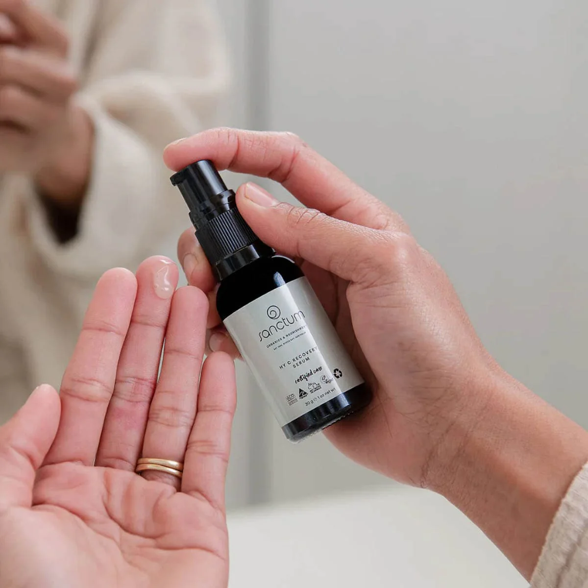 HY C Recovery Serum - Image 2