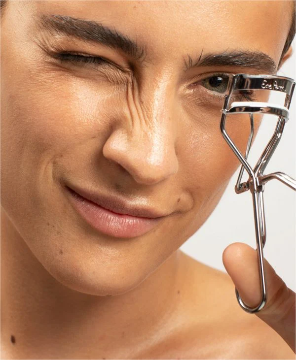 Spectacular Eyelash Curler - Image 3