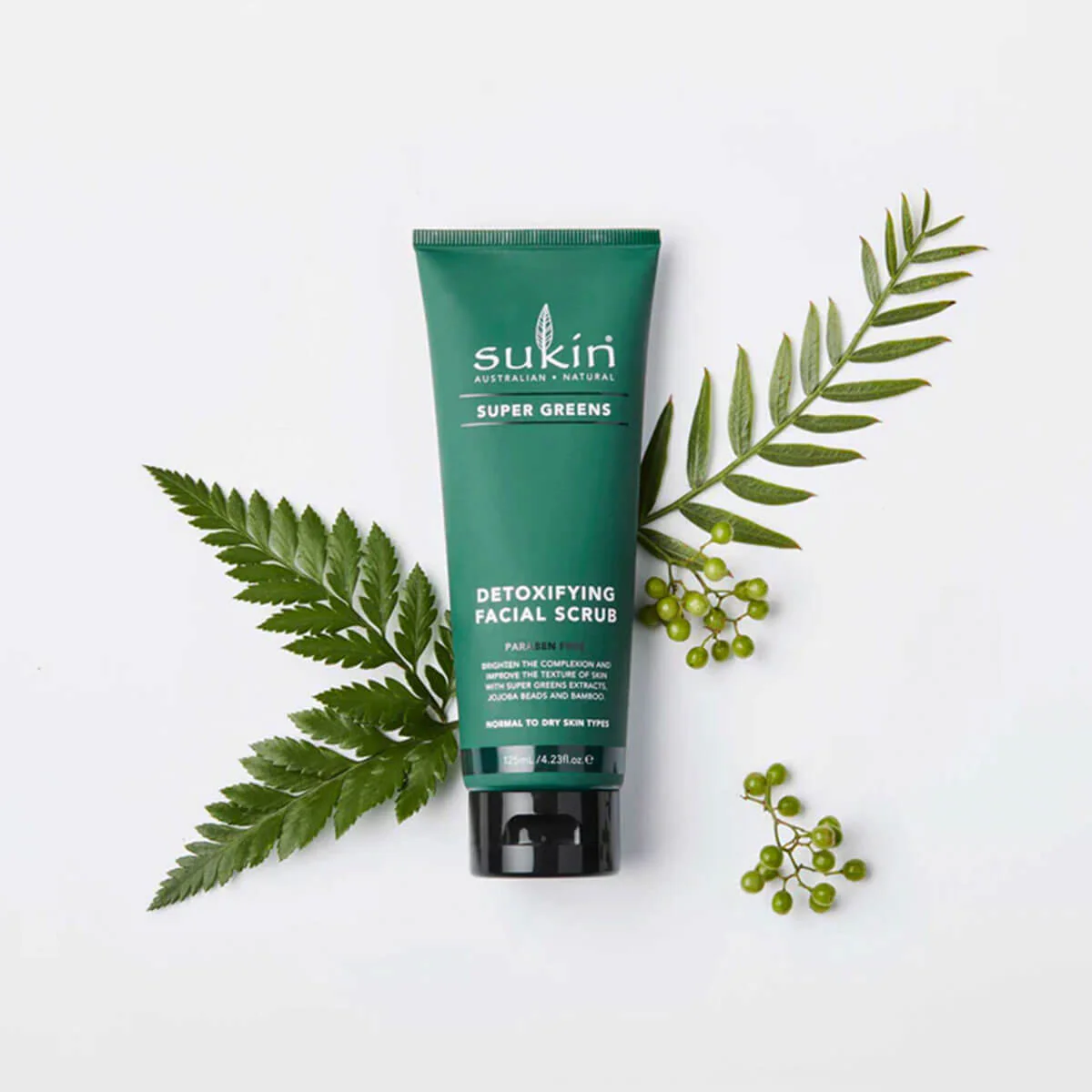 Super Greens Detoxifying Facial Scrub - Image 2